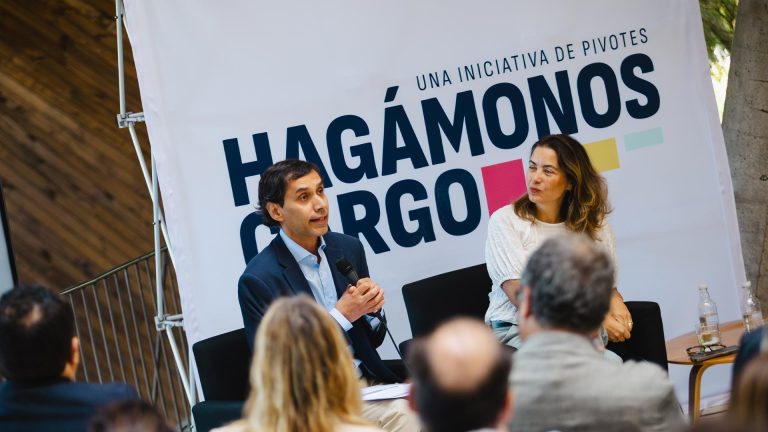 Sebastián Soto y Lucía Dammert en Hagámonos Cargo